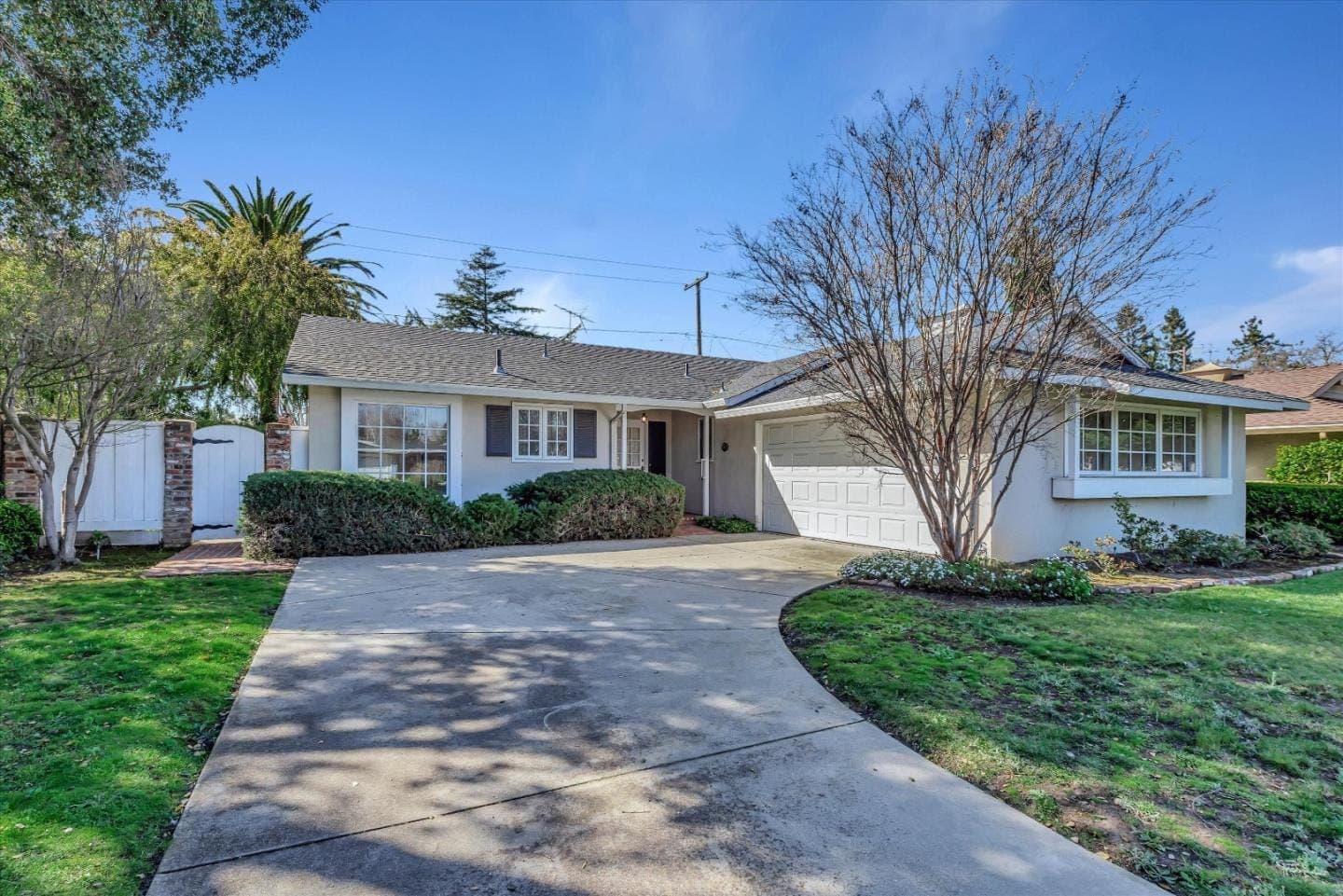 1440 Bonita Avenue